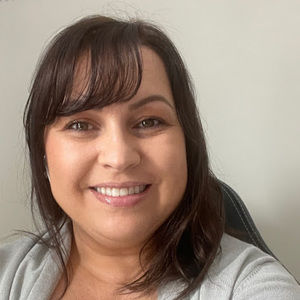 Meet your Posher, Denise